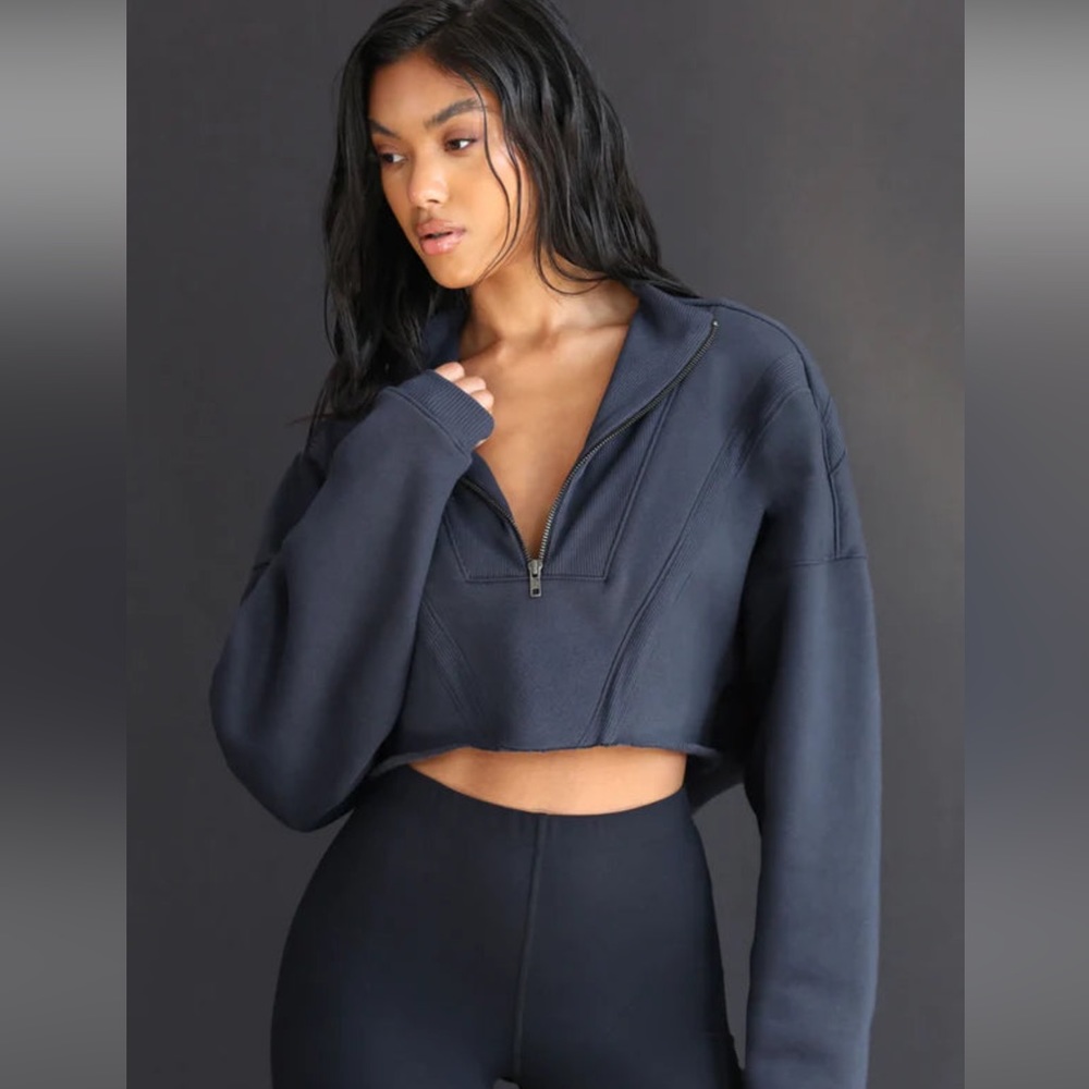 Joah Brown Half Zip Crop Pullover in Size S/M Washed Navy NWT